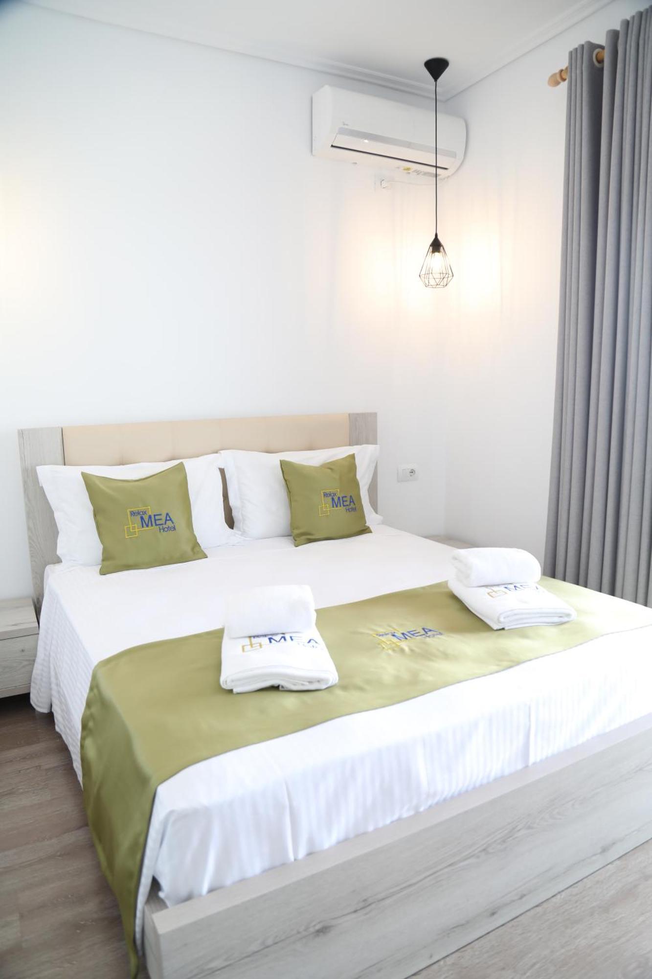 Relax Mea Hotel Sarande Exterior photo
